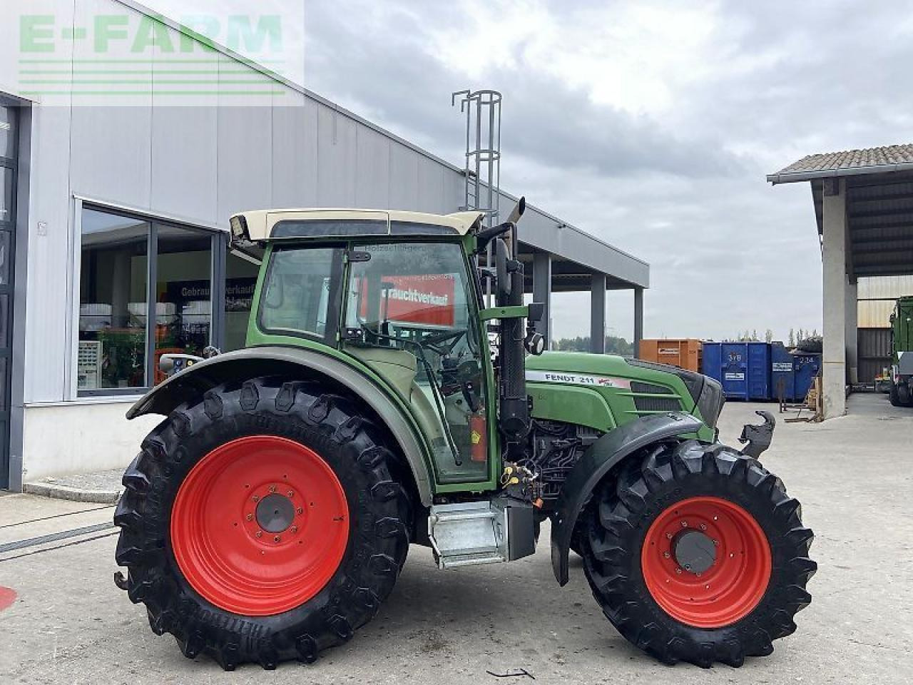 Fendt 211 vario (gen1) - Tracteur agricole: photos 4 Fendt 211 vario (gen1) - Tracteur agricole: photos 4