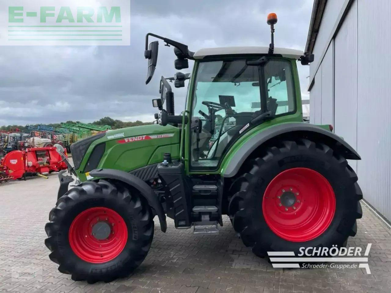 Fendt 314 vario gen4 profi plus ProfiPlus - Tracteur agricole: photos 4 Fendt 314 vario gen4 profi plus ProfiPlus - Tracteur agricole: photos 4