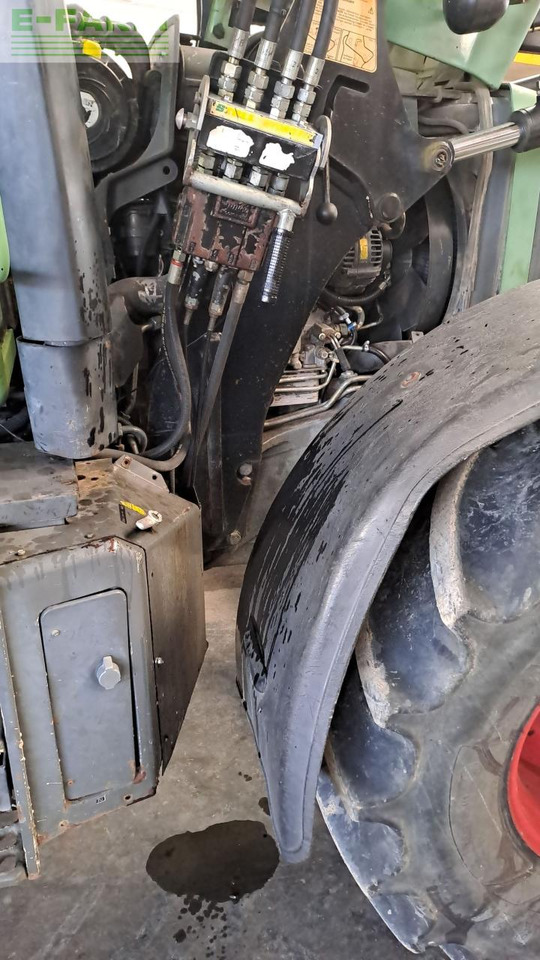 Fendt 412 Vario - Tracteur agricole: photos 1 Fendt 412 Vario - Tracteur agricole: photos 1