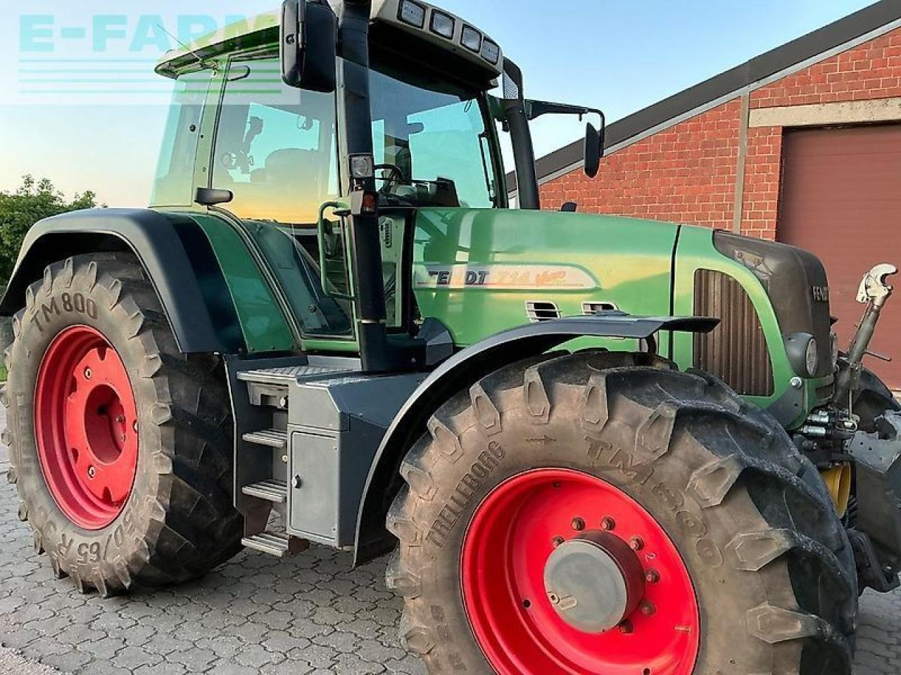 Fendt 714 vario - Tracteur agricole: photos 1 Fendt 714 vario - Tracteur agricole: photos 1