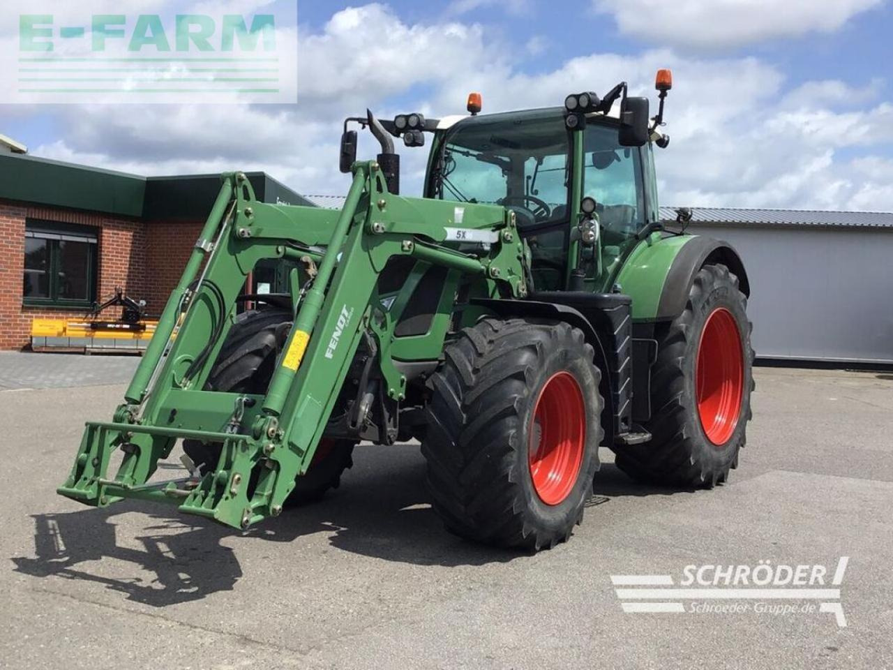 Fendt 718 vario scr profi Profi - Tracteur agricole: photos 1 Fendt 718 vario scr profi Profi - Tracteur agricole: photos 1