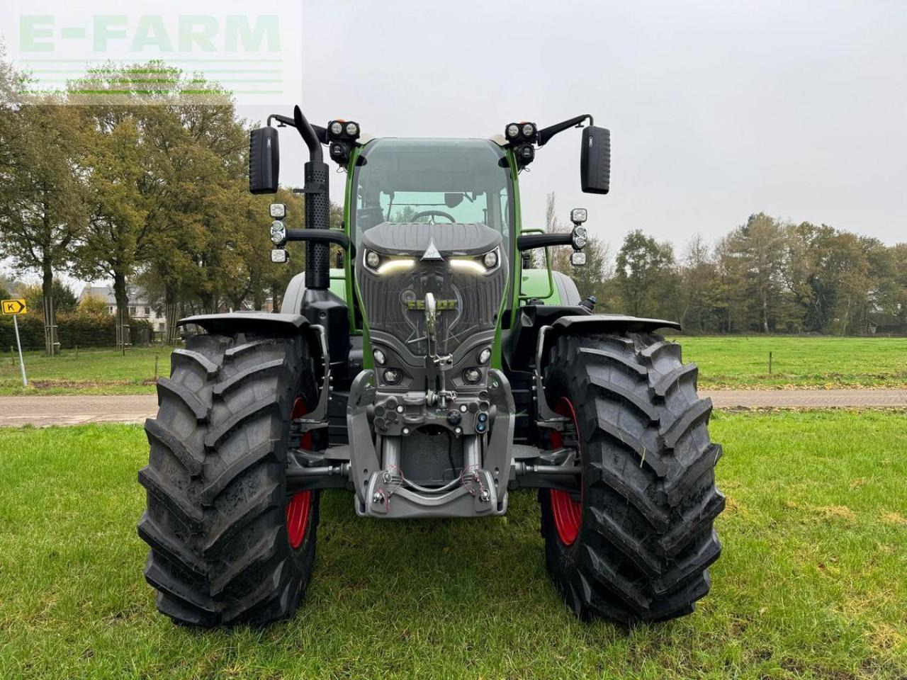 Fendt 720 vario profi+ (gen 7) ProfiPlus - Tracteur agricole: photos 3 Fendt 720 vario profi+ (gen 7) ProfiPlus - Tracteur agricole: photos 3
