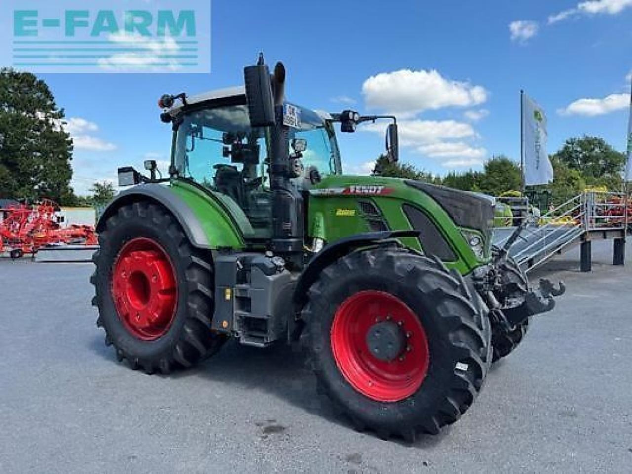 Fendt 724 profi plus - Tracteur agricole: photos 3 Fendt 724 profi plus - Tracteur agricole: photos 3