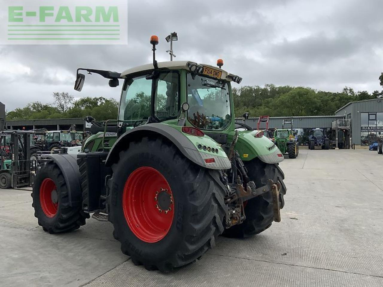 Fendt 724 profi plus tractor (st23092) - Tracteur agricole: photos 5 Fendt 724 profi plus tractor (st23092) - Tracteur agricole: photos 5