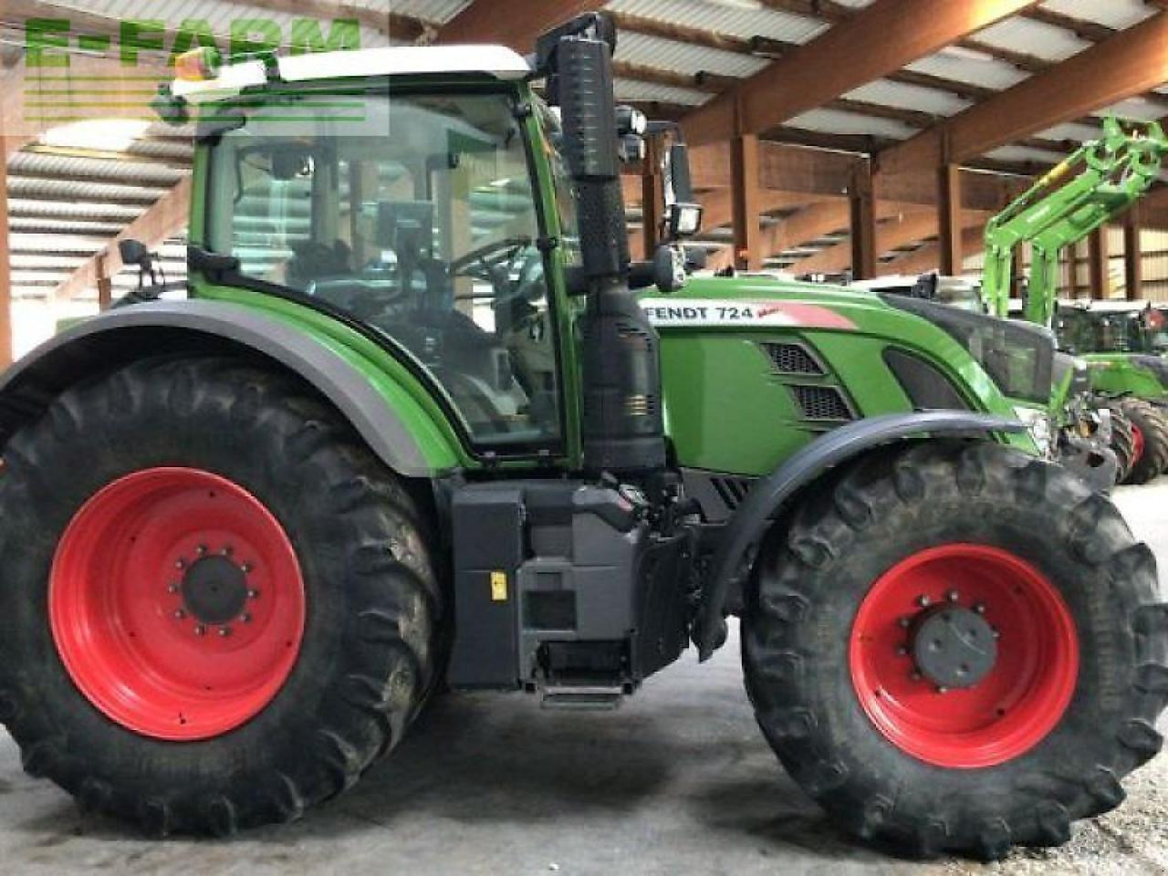 Fendt 724 s4 profi plus - Tracteur agricole: photos 5 Fendt 724 s4 profi plus - Tracteur agricole: photos 5
