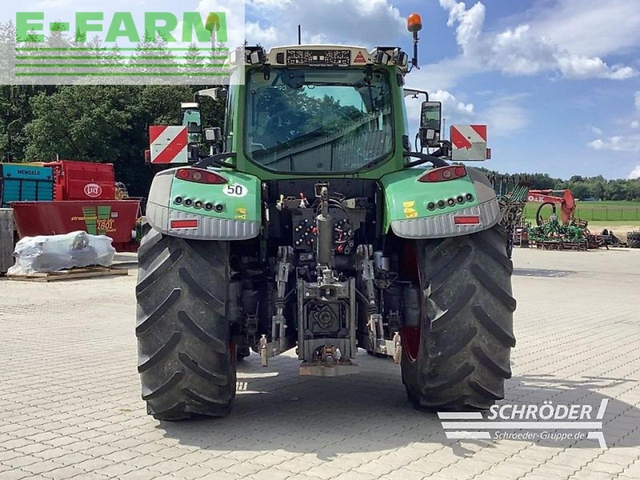 Fendt 724 s4 profi plus - Tracteur agricole: photos 4 Fendt 724 s4 profi plus - Tracteur agricole: photos 4