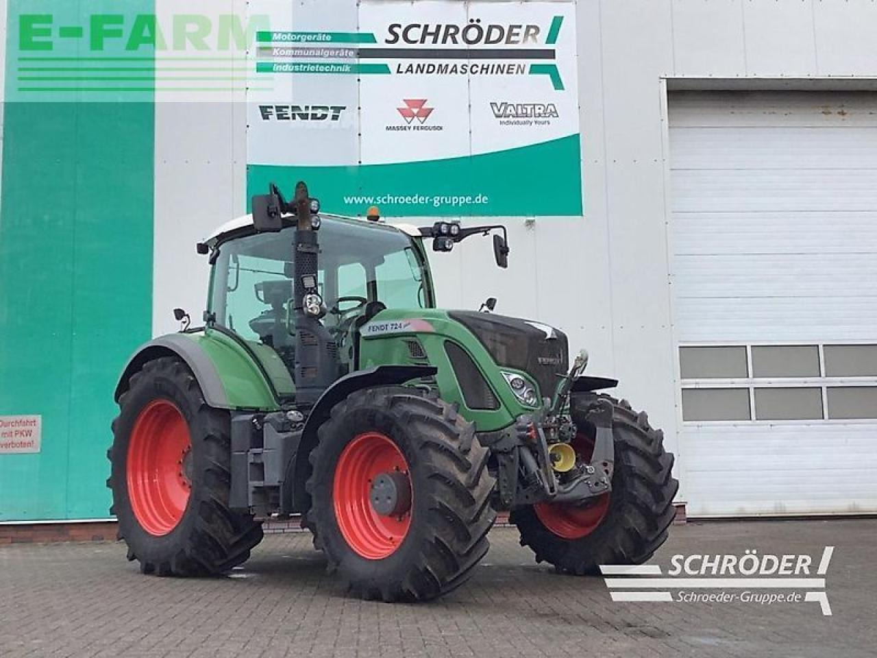 Fendt 724 s4 profi plus - Tracteur agricole: photos 1 Fendt 724 s4 profi plus - Tracteur agricole: photos 1