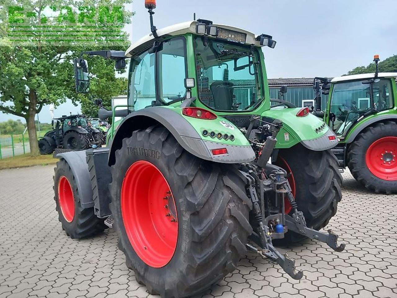 Fendt 724 s4 profiplus - Tracteur agricole: photos 2 Fendt 724 s4 profiplus - Tracteur agricole: photos 2