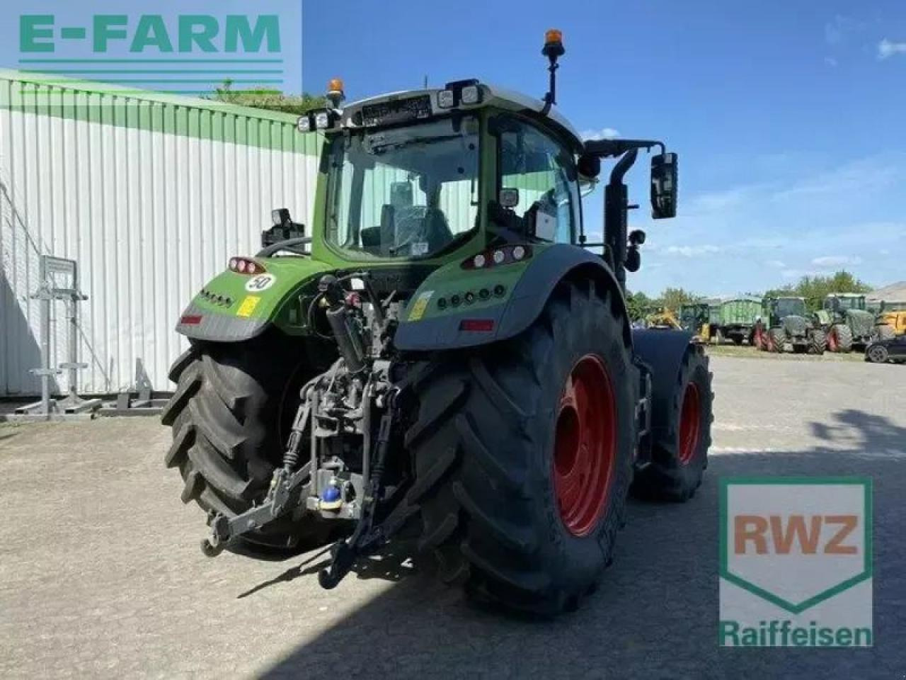 Fendt 724 vario gen6 - Tracteur agricole: photos 2 Fendt 724 vario gen6 - Tracteur agricole: photos 2
