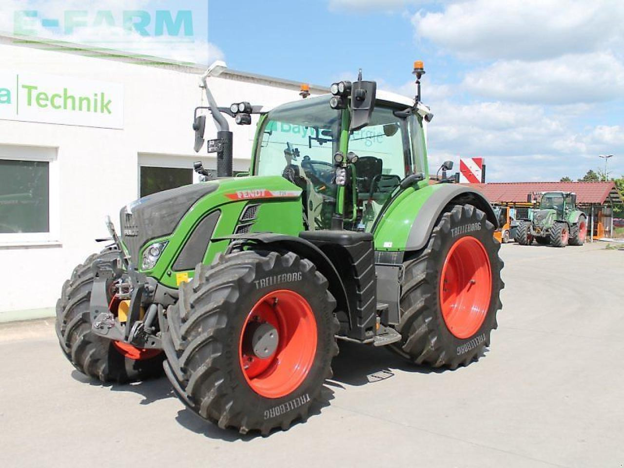 Fendt 724 vario gen6 power plus PowerPlus - Tracteur agricole: photos 2 Fendt 724 vario gen6 power plus PowerPlus - Tracteur agricole: photos 2