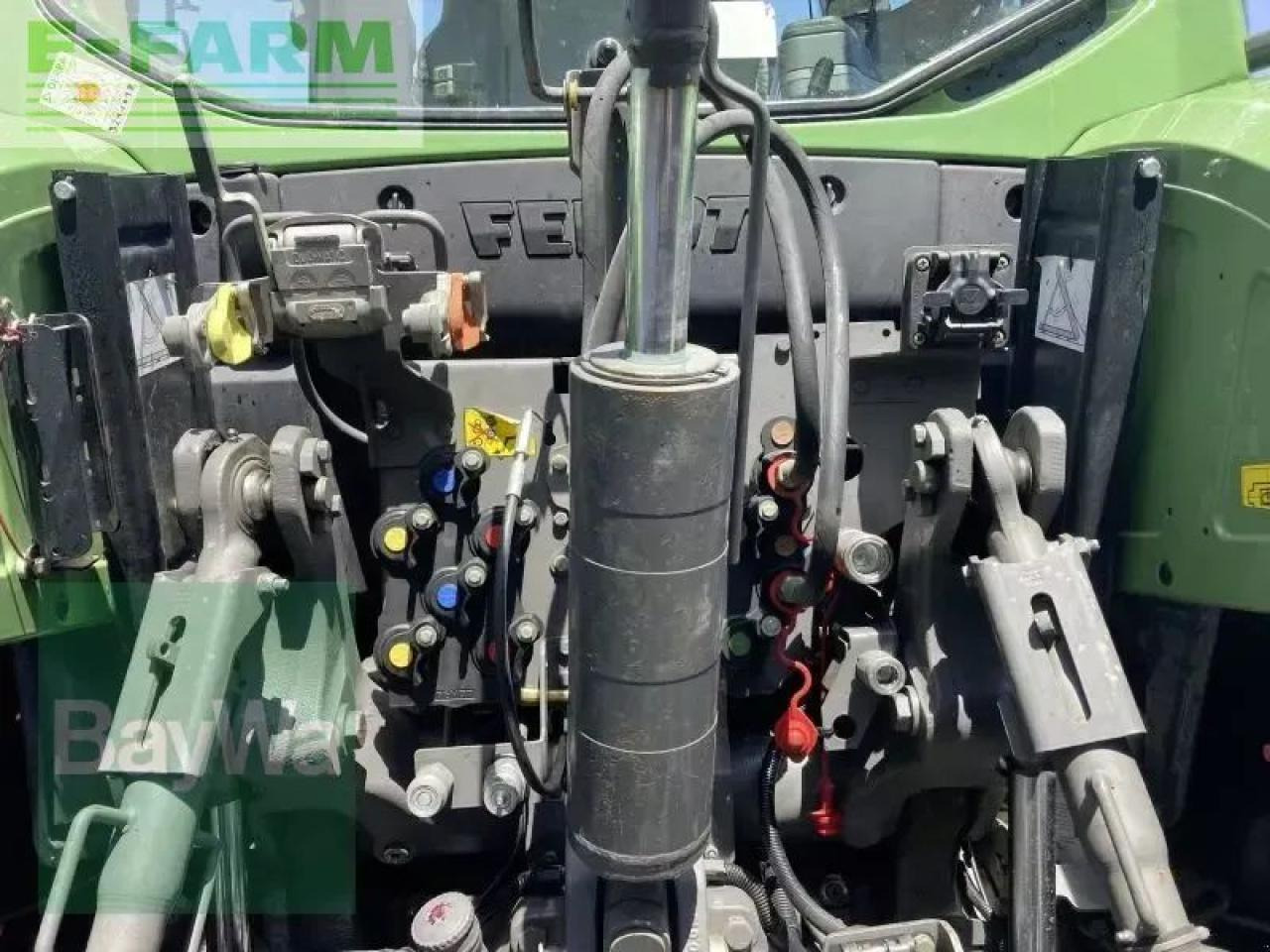 Fendt 724 vario s4 profi plus ProfiPlus - Tracteur agricole: photos 5 Fendt 724 vario s4 profi plus ProfiPlus - Tracteur agricole: photos 5