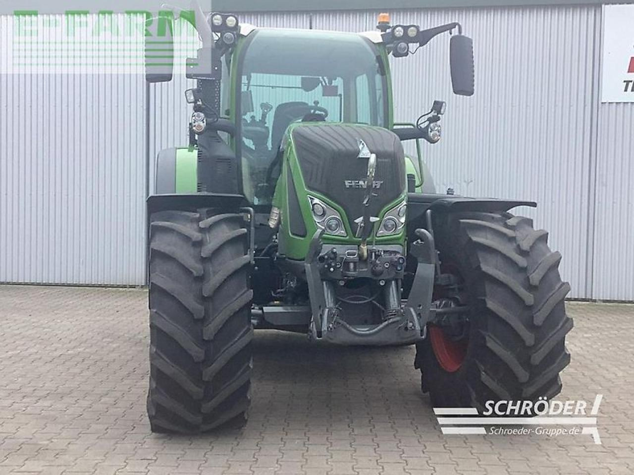 Fendt 724 vario s4 profi plus ProfiPlus - Tracteur agricole: photos 2 Fendt 724 vario s4 profi plus ProfiPlus - Tracteur agricole: photos 2