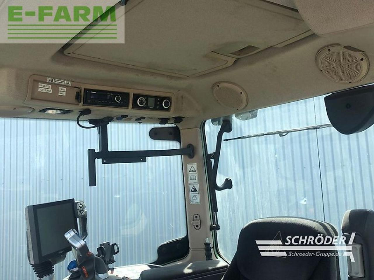 Fendt 724 vario s4 profi plus ProfiPlus - Tracteur agricole: photos 3 Fendt 724 vario s4 profi plus ProfiPlus - Tracteur agricole: photos 3