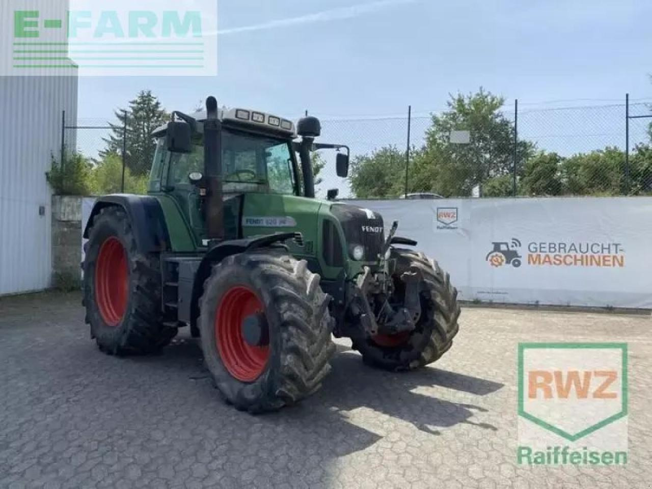 Fendt 820 vario - Tracteur agricole: photos 1 Fendt 820 vario - Tracteur agricole: photos 1