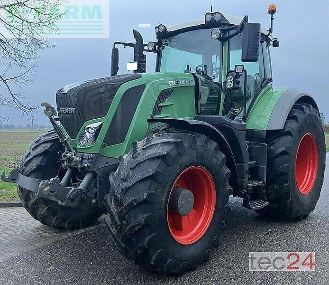 Fendt 824 s4 profiplus - Tracteur agricole: photos 2 Fendt 824 s4 profiplus - Tracteur agricole: photos 2