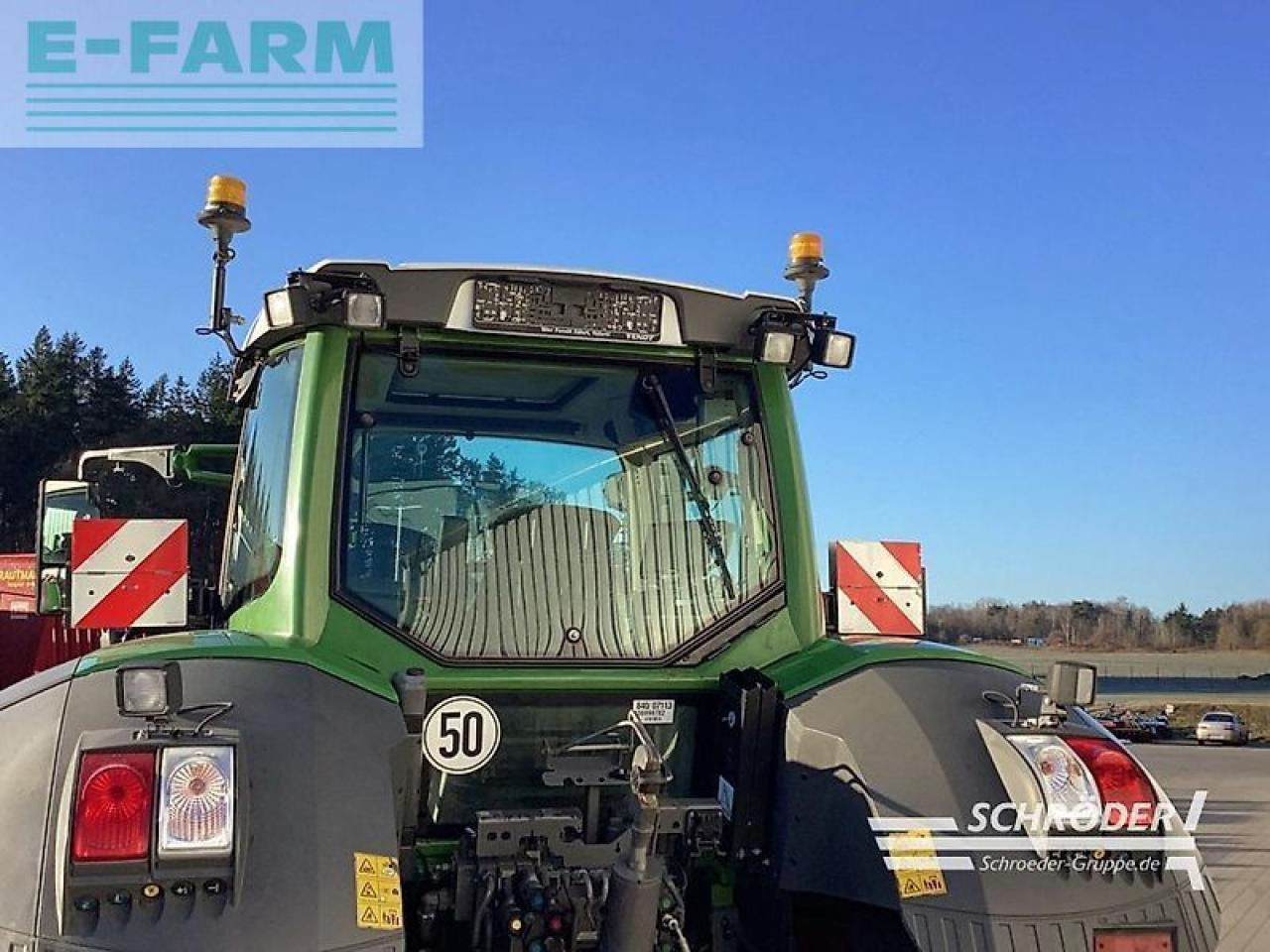 Tracteur agricole Fendt 824 vario s4 profi plus ProfiPlus: photos 12