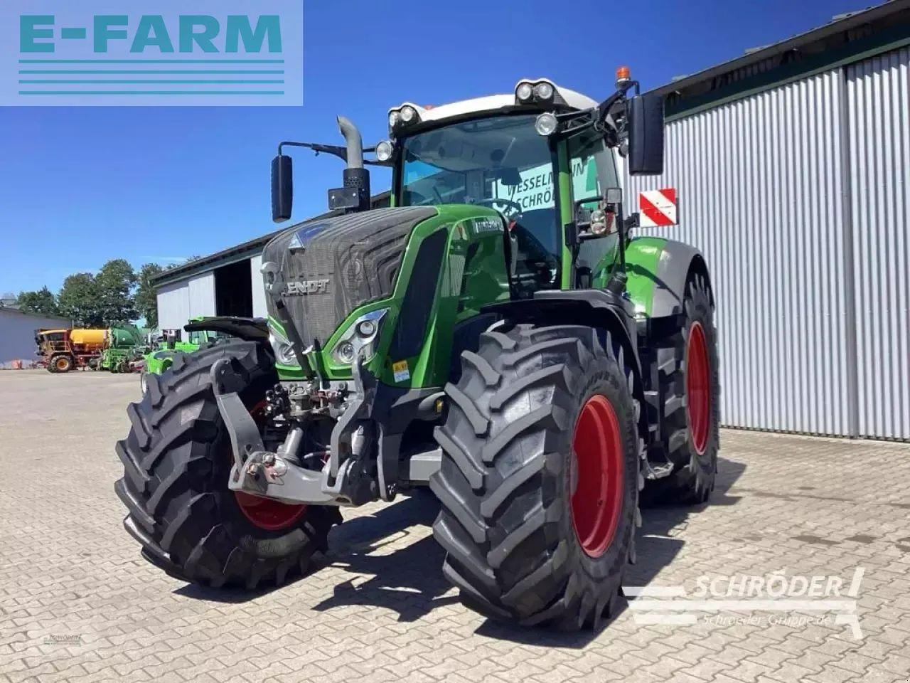 Fendt 824 vario s4 profi plus ProfiPlus - Tracteur agricole: photos 3 Fendt 824 vario s4 profi plus ProfiPlus - Tracteur agricole: photos 3
