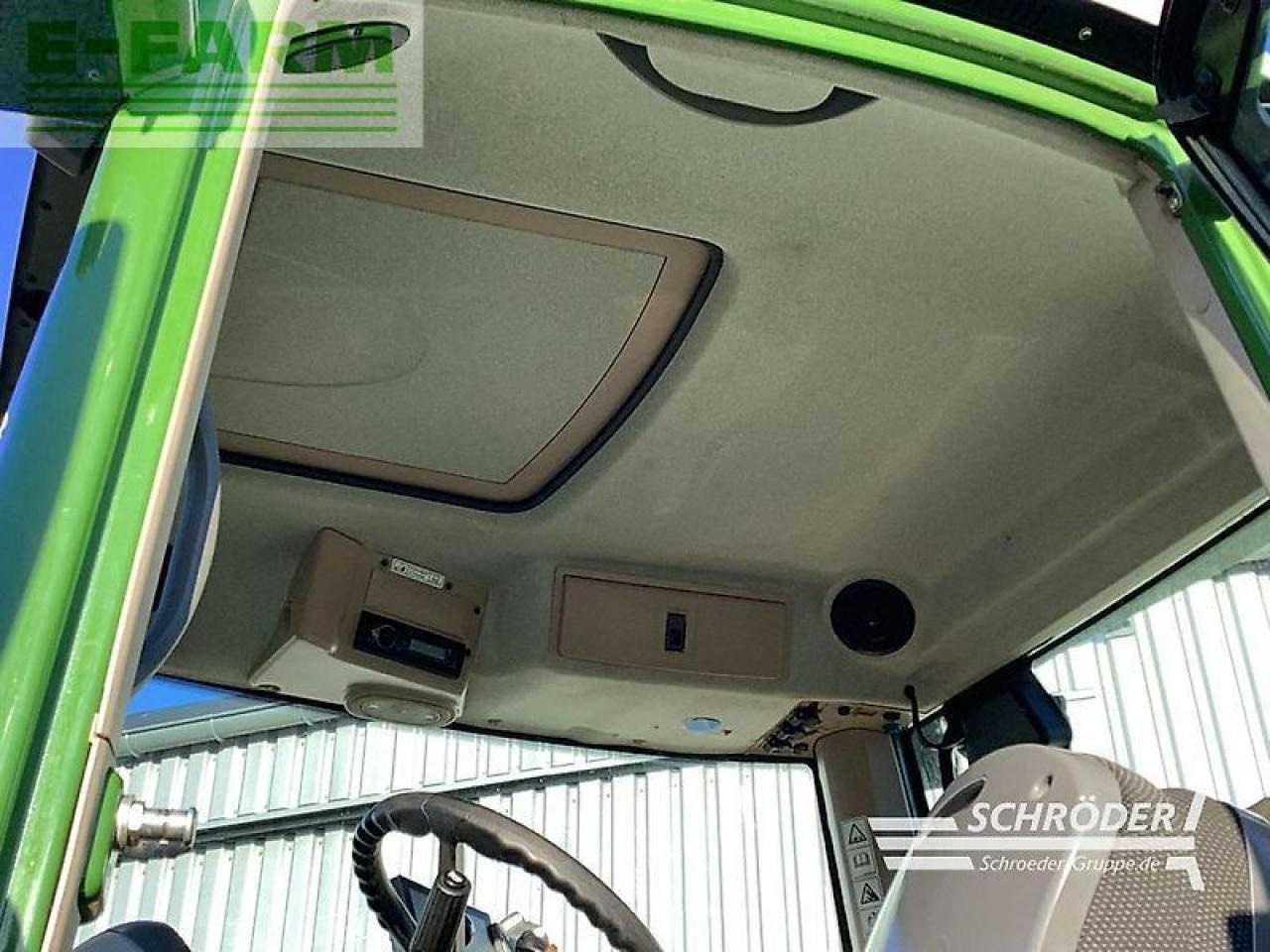 Tracteur agricole Fendt 824 vario s4 profi plus ProfiPlus: photos 16