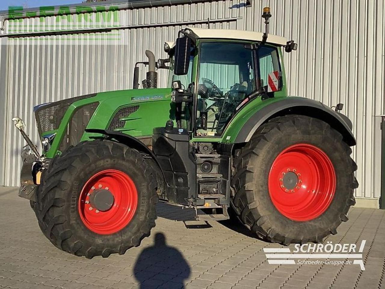 Fendt 824 vario s4 profi plus ProfiPlus - Tracteur agricole: photos 2 Fendt 824 vario s4 profi plus ProfiPlus - Tracteur agricole: photos 2
