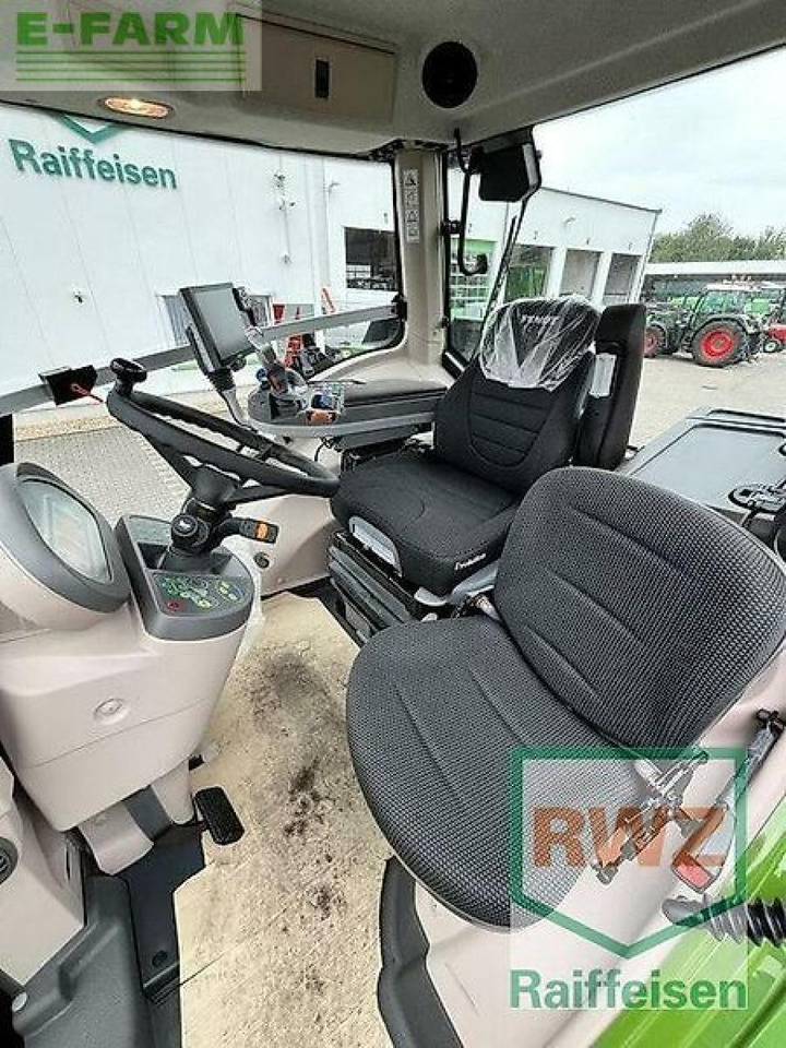 Tracteur agricole Fendt 826 s4 *neuwertig*: photos 11