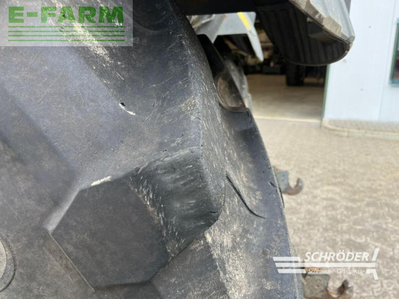 Fendt 828 s4 profi plus - Tracteur agricole: photos 5 Fendt 828 s4 profi plus - Tracteur agricole: photos 5
