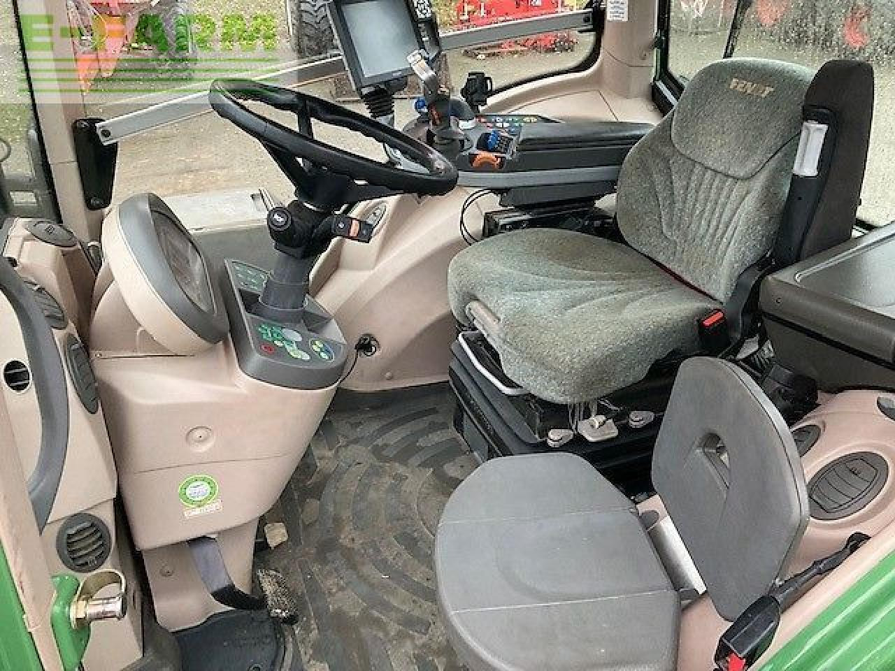 Fendt 828 vario s4 - Tracteur agricole: photos 4 Fendt 828 vario s4 - Tracteur agricole: photos 4