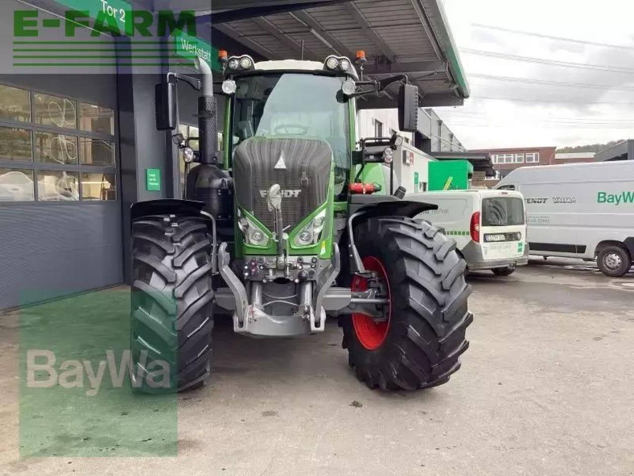 Fendt 828 vario s4 profi plus - Tracteur agricole: photos 2 Fendt 828 vario s4 profi plus - Tracteur agricole: photos 2