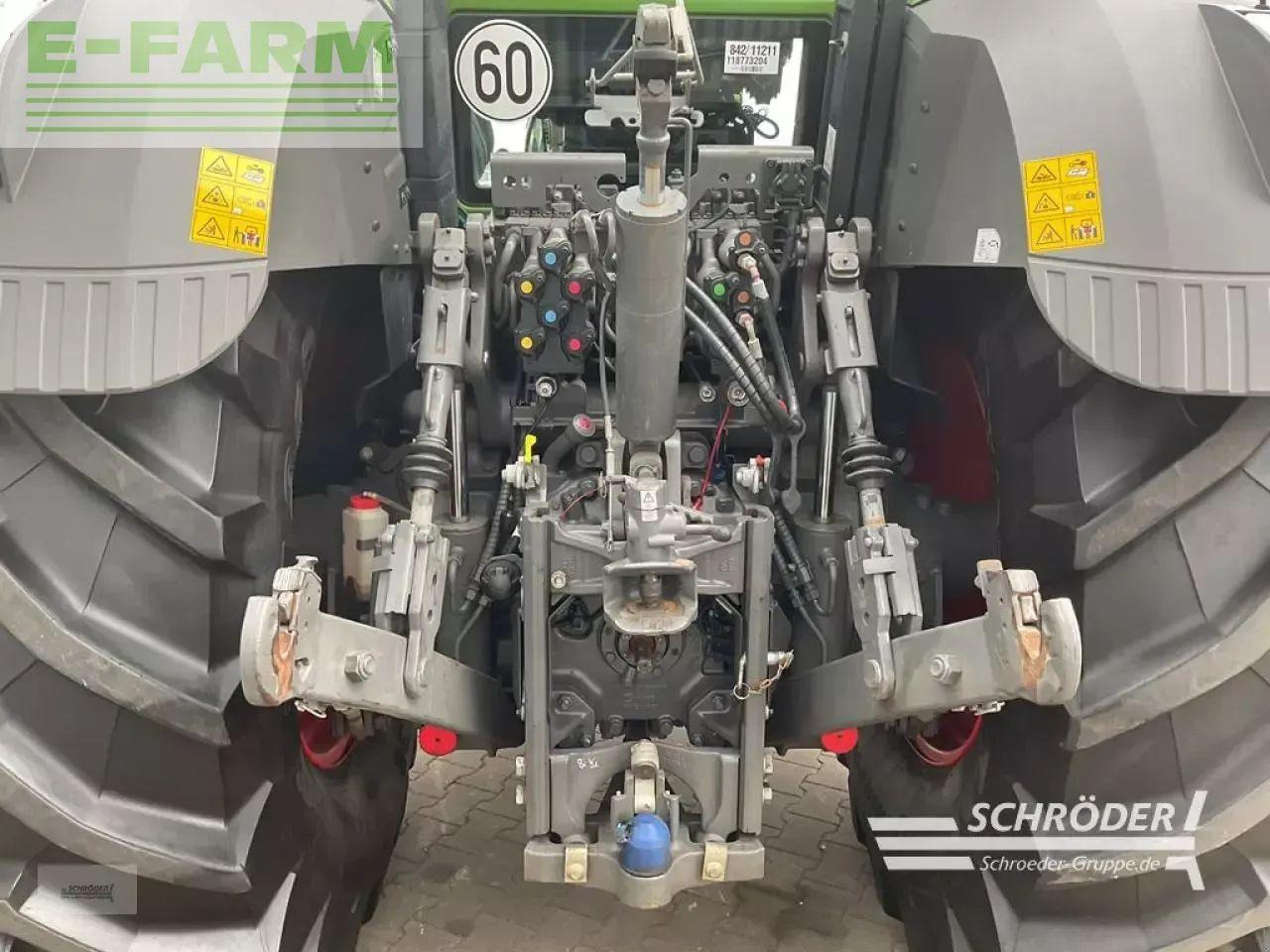 Fendt 828 vario s4 profi plus - Tracteur agricole: photos 5 Fendt 828 vario s4 profi plus - Tracteur agricole: photos 5
