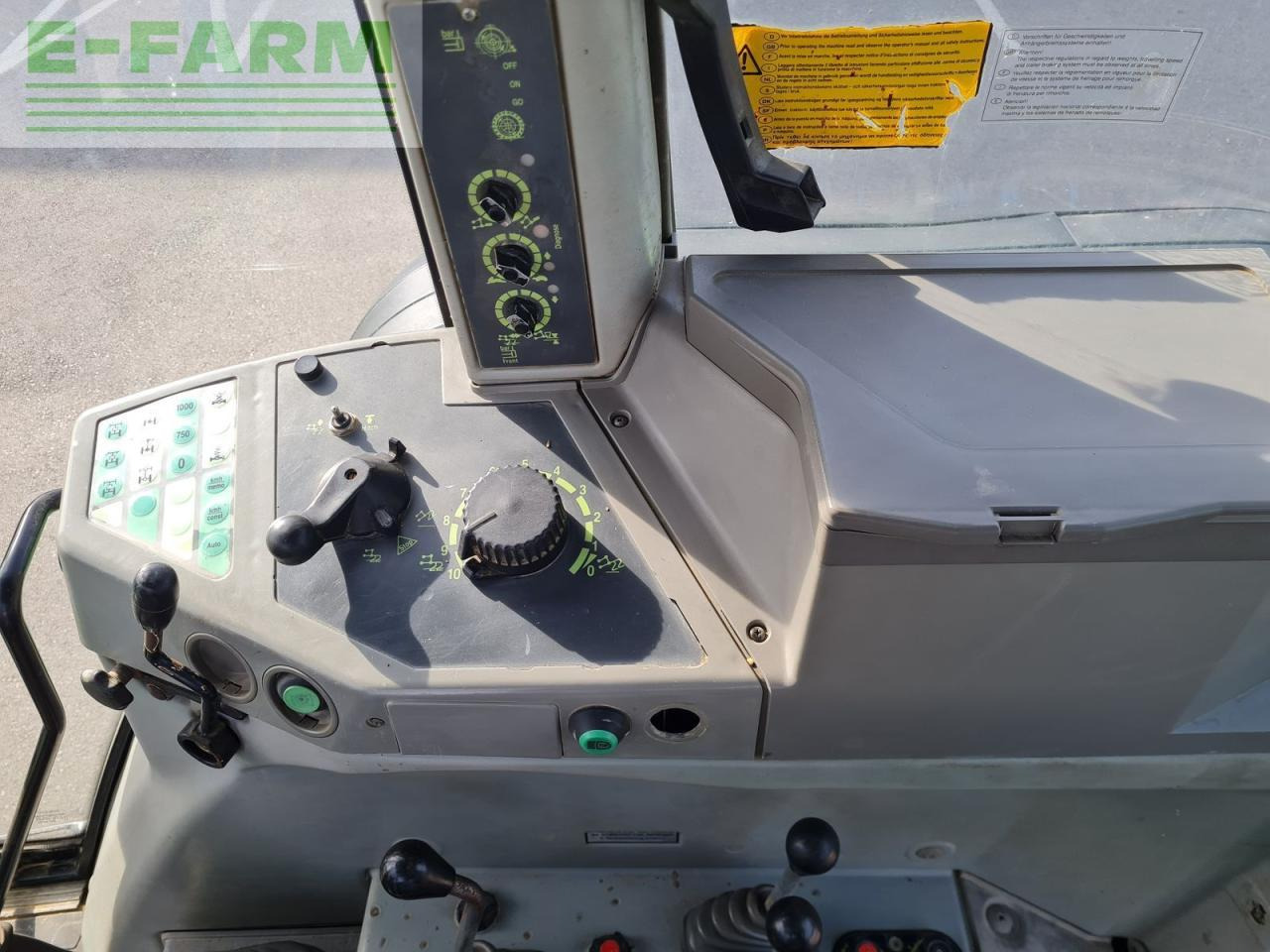 Fendt favorit 818 - Tracteur agricole: photos 2 Fendt favorit 818 - Tracteur agricole: photos 2