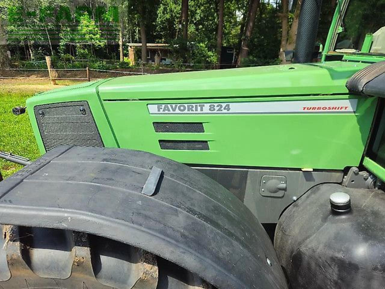 Tracteur agricole Fendt favorit 824 turboshift ( 816 818 822 ): photos 14