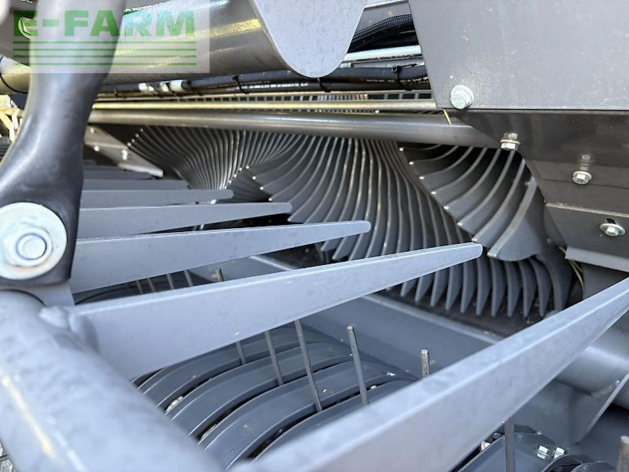 Fendt rotana 130 f xtra - Presse à balles cubiques: photos 5 Fendt rotana 130 f xtra - Presse à balles cubiques: photos 5