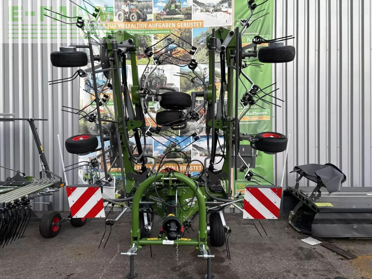 Fendt twister 8608 dn - Faneuse: photos 1 Fendt twister 8608 dn - Faneuse: photos 1