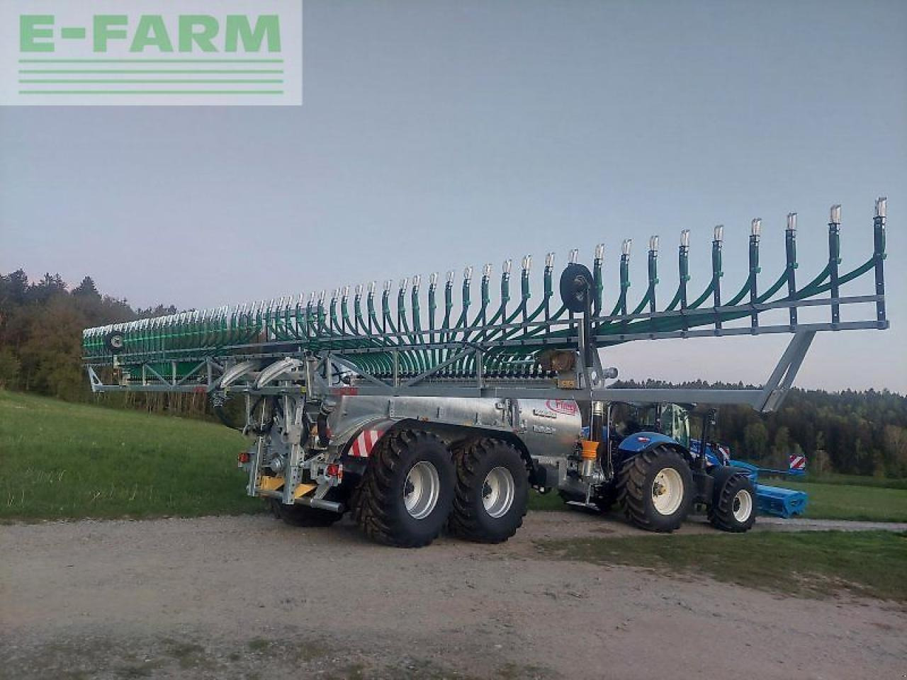 Fliegl pfw 14000 - Epandeurs: photos 2 Fliegl pfw 14000 - Epandeurs: photos 2