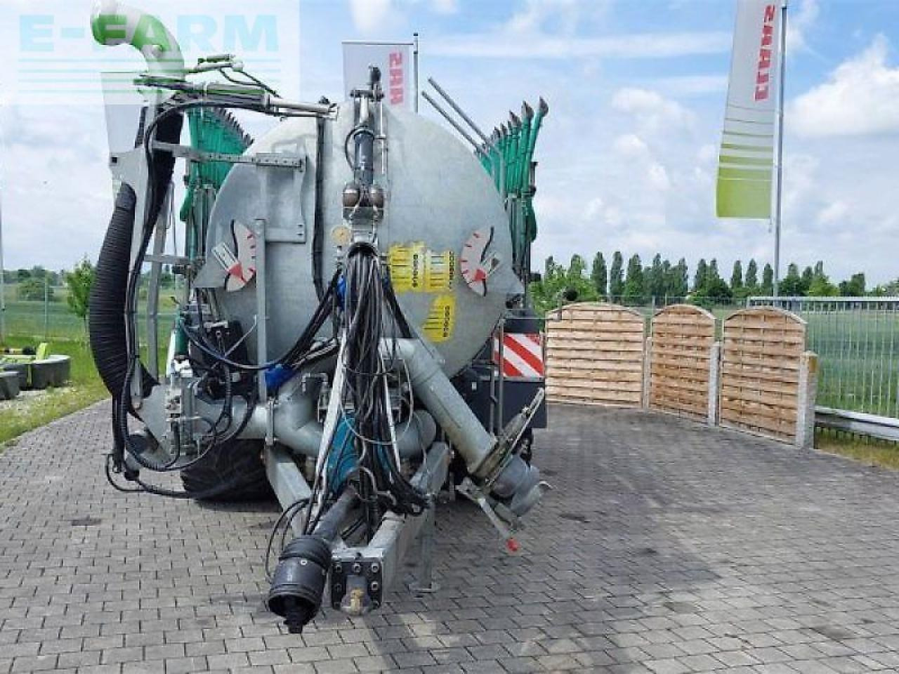 Fliegl pfw 16000 tandem fox - Epandeurs: photos 3 Fliegl pfw 16000 tandem fox - Epandeurs: photos 3