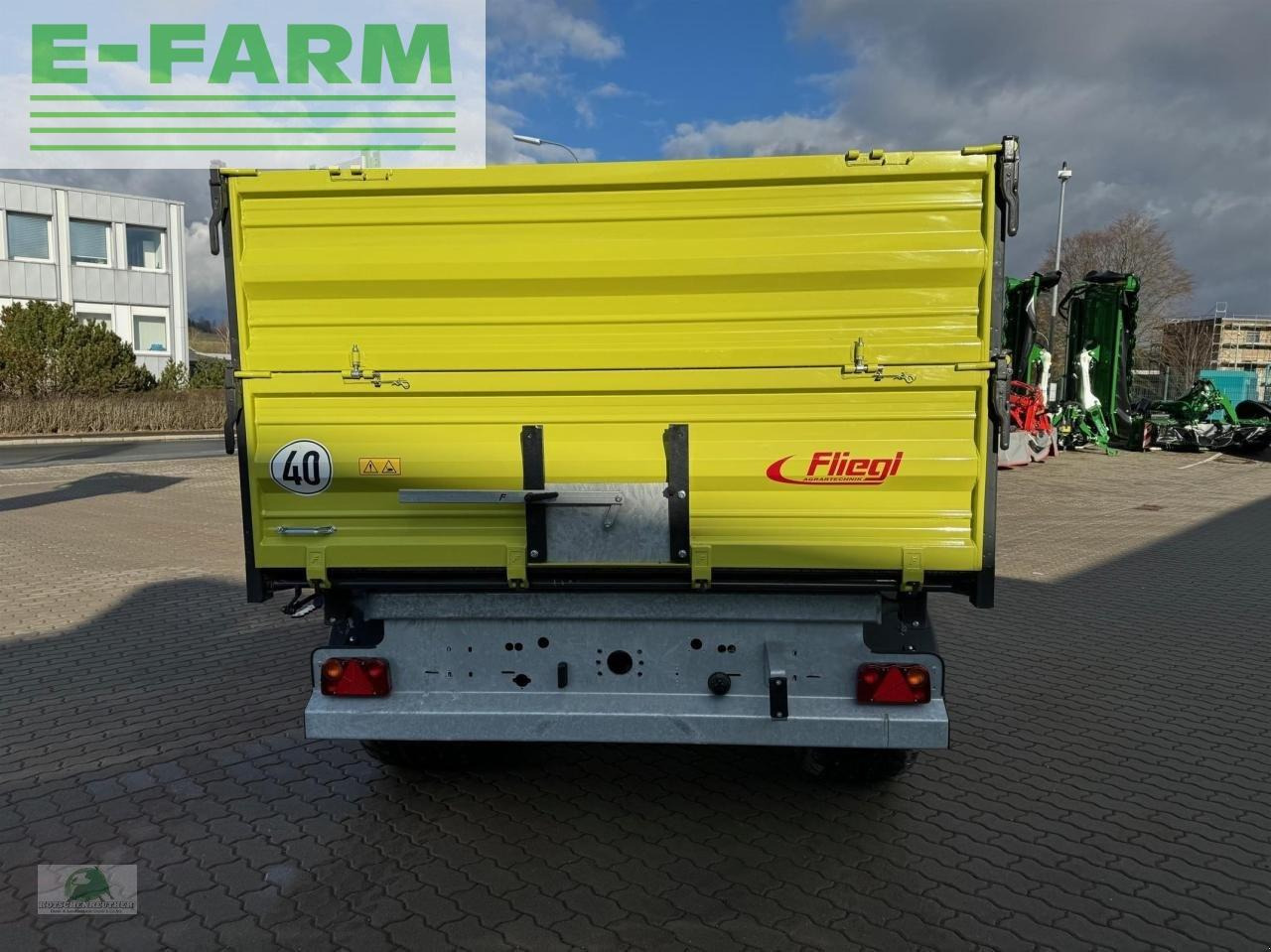Fliegl tdk 110-88 - Benne agricole: photos 4 Fliegl tdk 110-88 - Benne agricole: photos 4
