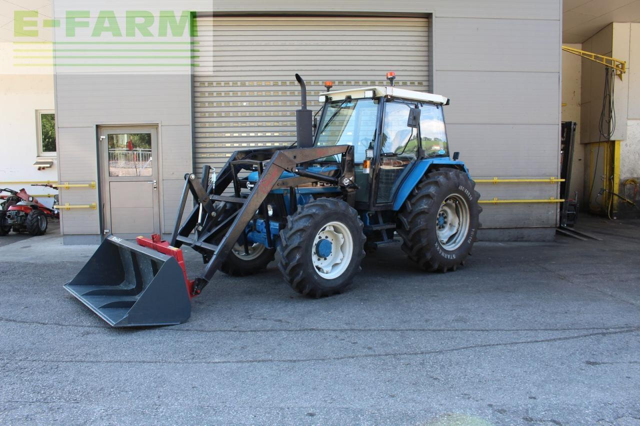 Ford 4830 - Tracteur agricole: photos 2 Ford 4830 - Tracteur agricole: photos 2