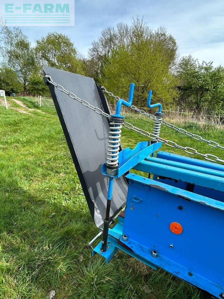 Presse à balles cubiques Fortschritt K464 HD: photos 7 Presse à balles cubiques Fortschritt K464 HD: photos 7