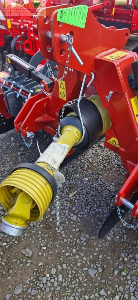 Fortschritt f110tw 6+6 - Outils du sol: photos 4 Fortschritt f110tw 6+6 - Outils du sol: photos 4