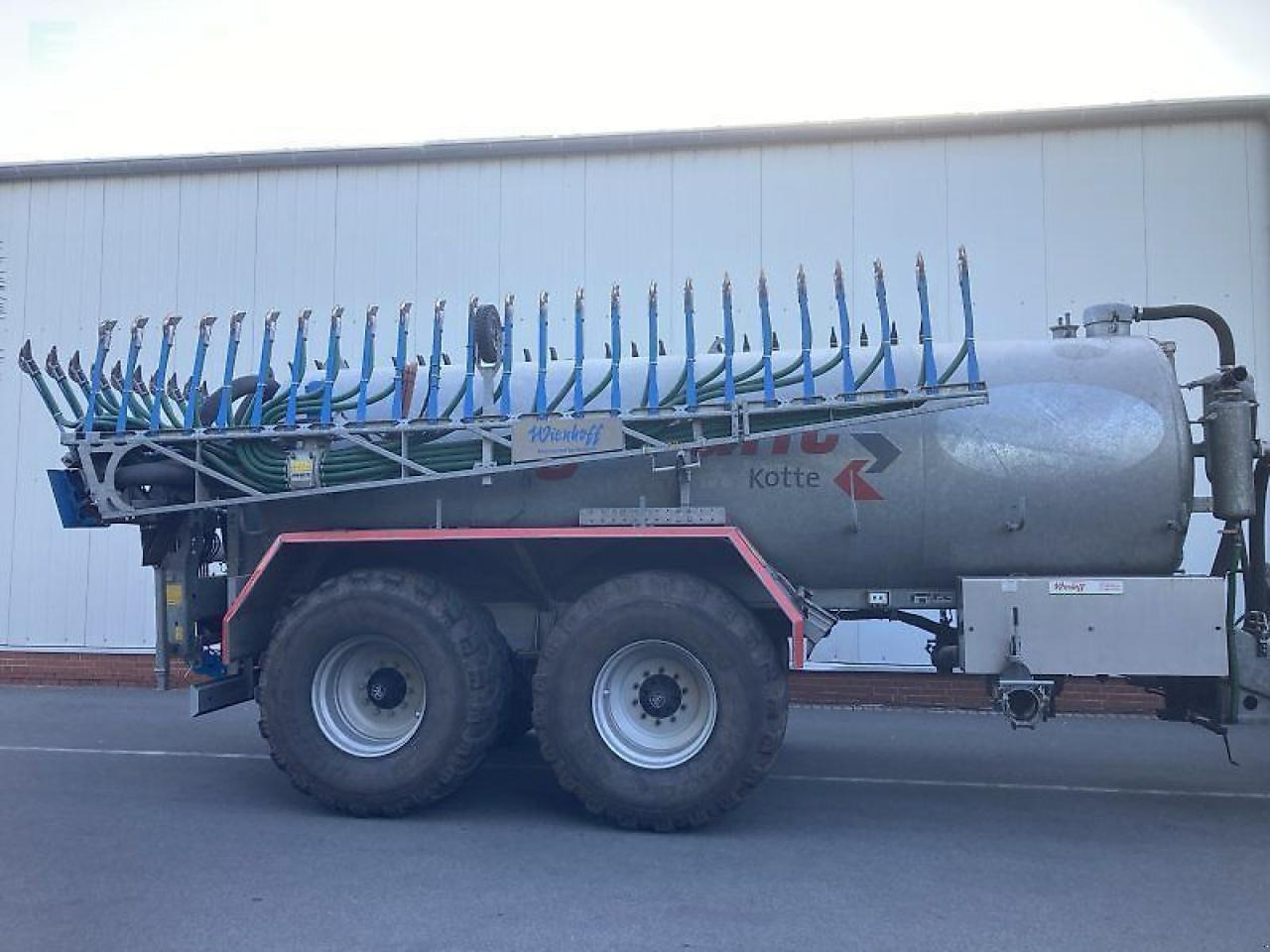 Gebo vt 18300 - Epandeurs: photos 2 Gebo vt 18300 - Epandeurs: photos 2