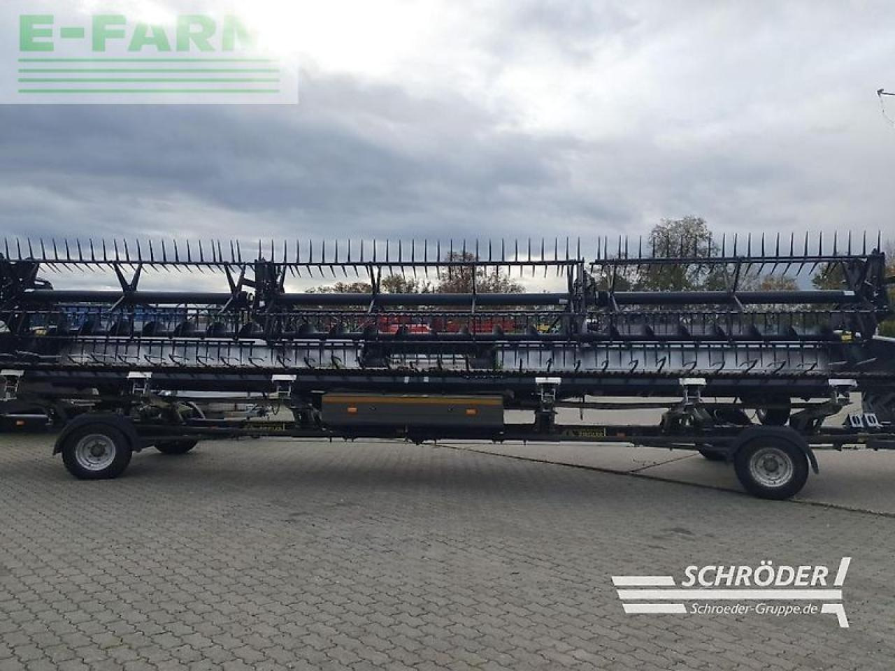 Geringhoff 10,65 m bandschneidwerk truflex 35 - Accessoire aux ensileuses: photos 4 Geringhoff 10,65 m bandschneidwerk truflex 35 - Accessoire aux ensileuses: photos 4