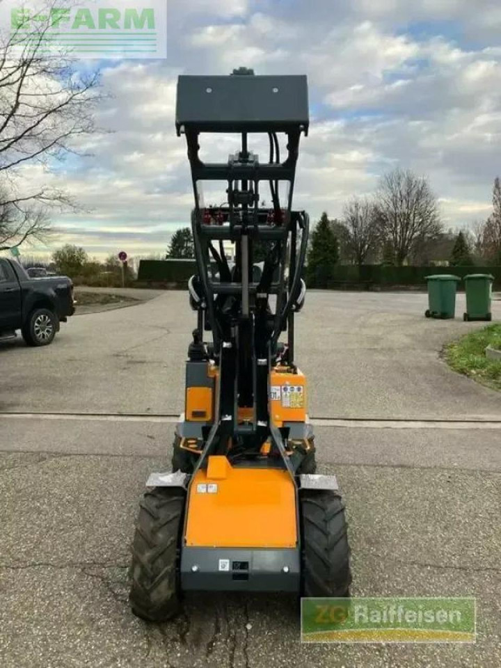 Giant g1200 - Mini pelle: photos 2 Giant g1200 - Mini pelle: photos 2