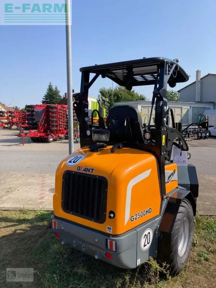 Giant g2500 hd - Mini pelle: photos 5 Giant g2500 hd - Mini pelle: photos 5