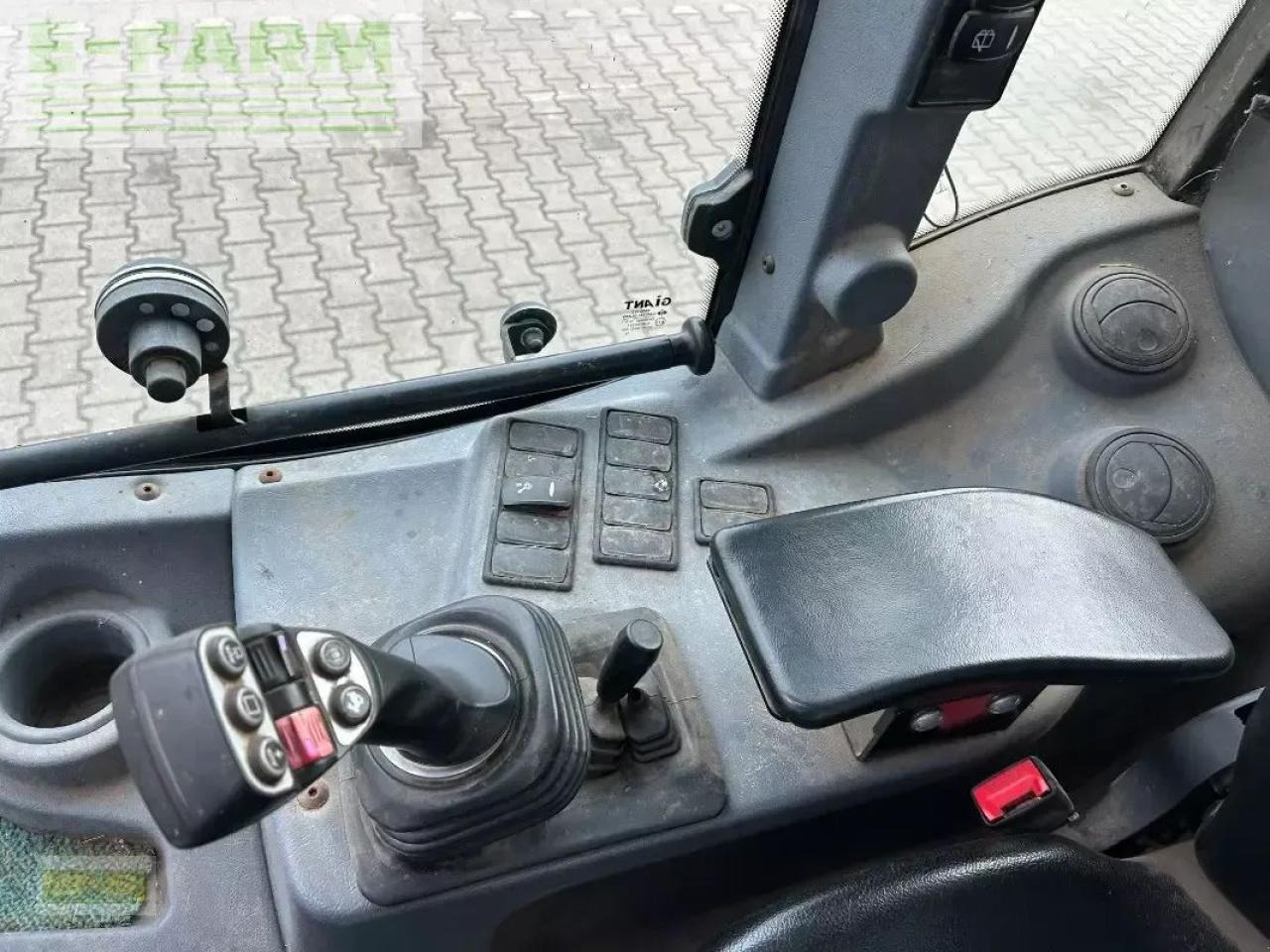 Chargeuse sur pneus Giant g4500 tele: photos 13 Chargeuse sur pneus Giant g4500 tele: photos 13