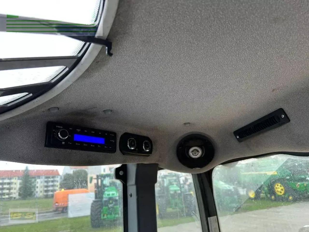 Chargeuse sur pneus Giant g4500 tele: photos 12 Chargeuse sur pneus Giant g4500 tele: photos 12