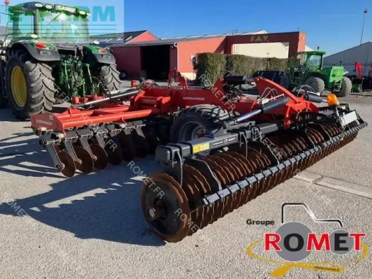 Gregoire Besson normandie - Bineuse: photos 3 Gregoire Besson normandie - Bineuse: photos 3