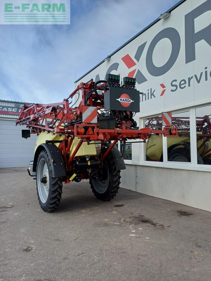 Hardi navigator base 3800 - Pulvérisateur traîné: photos 4 Hardi navigator base 3800 - Pulvérisateur traîné: photos 4