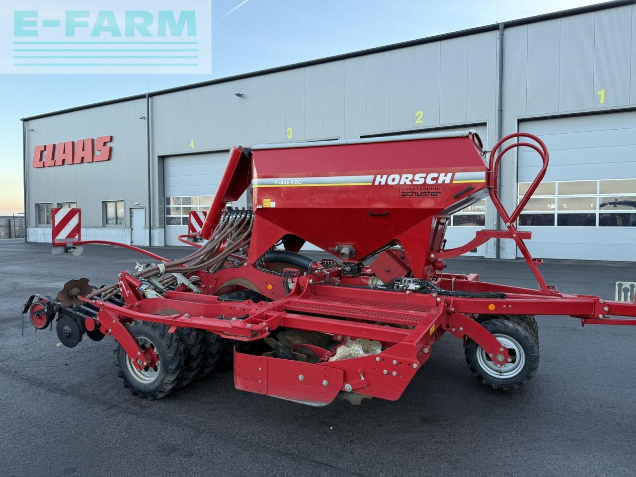 Horsch pronto 4 dc - vollausstattung - Semoir: photos 4 Horsch pronto 4 dc - vollausstattung - Semoir: photos 4