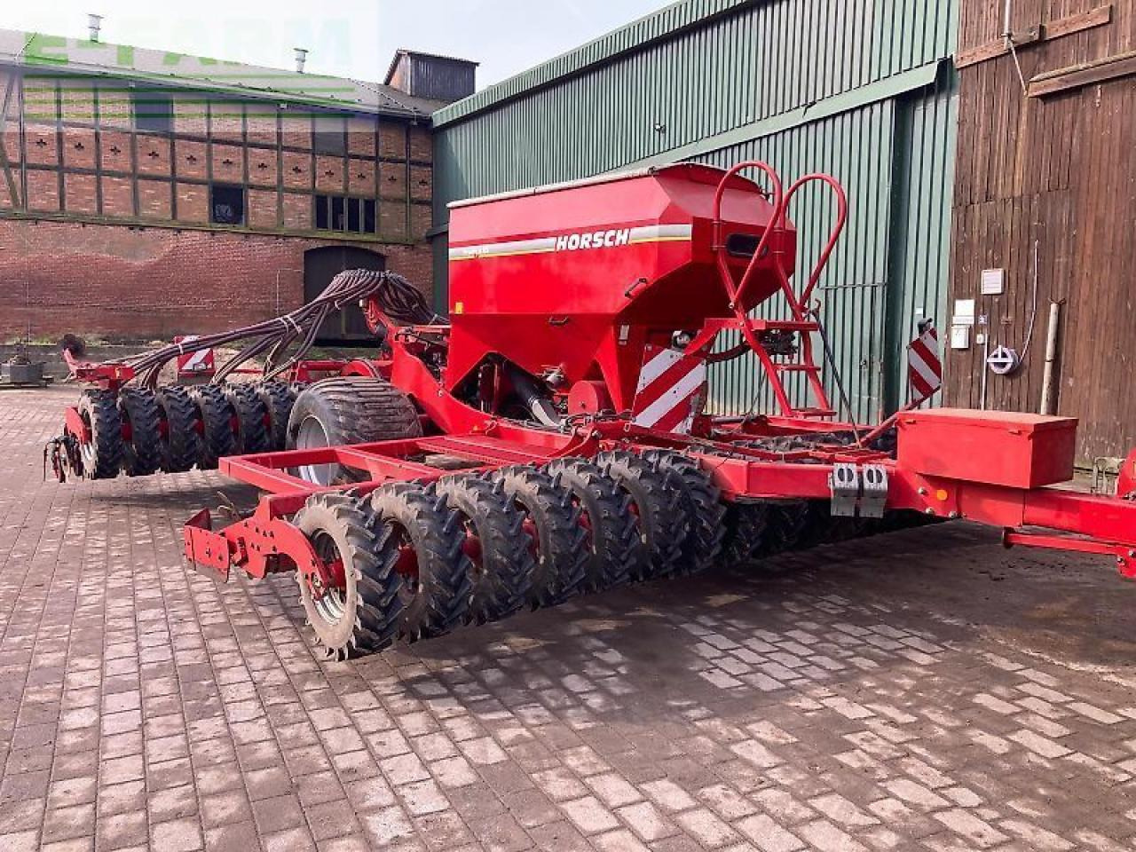 Horsch pronto 6 as - Semoir: photos 3 Horsch pronto 6 as - Semoir: photos 3