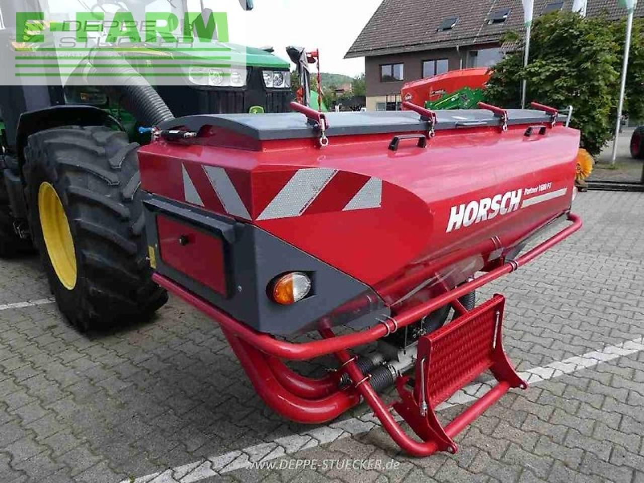 Horsch taro 6 sl mit fronttank partner 1600ft - Semoir: photos 4 Horsch taro 6 sl mit fronttank partner 1600ft - Semoir: photos 4