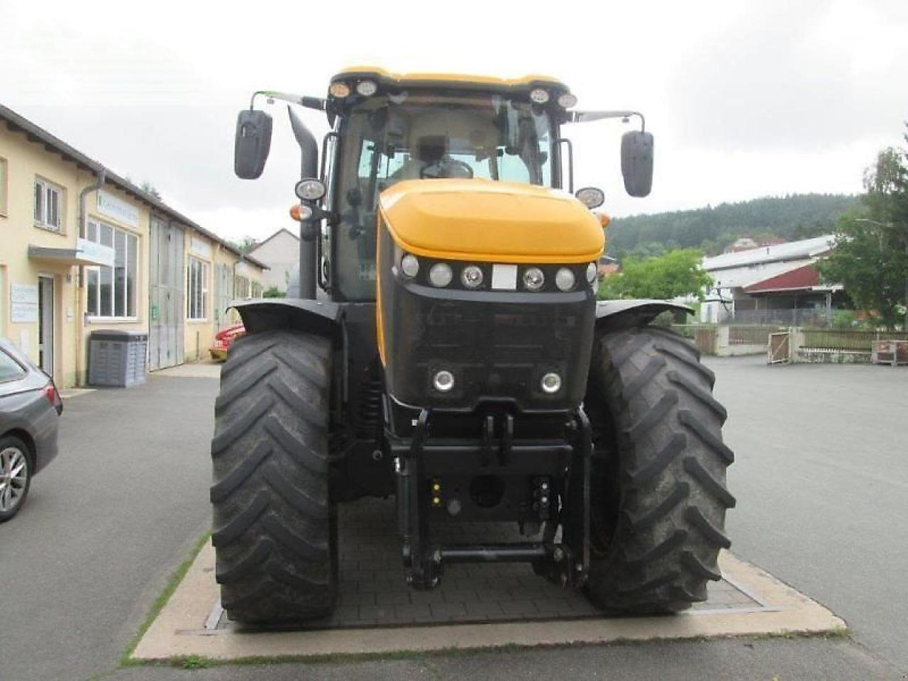 Tracteur agricole JCB 8330: photos 6
